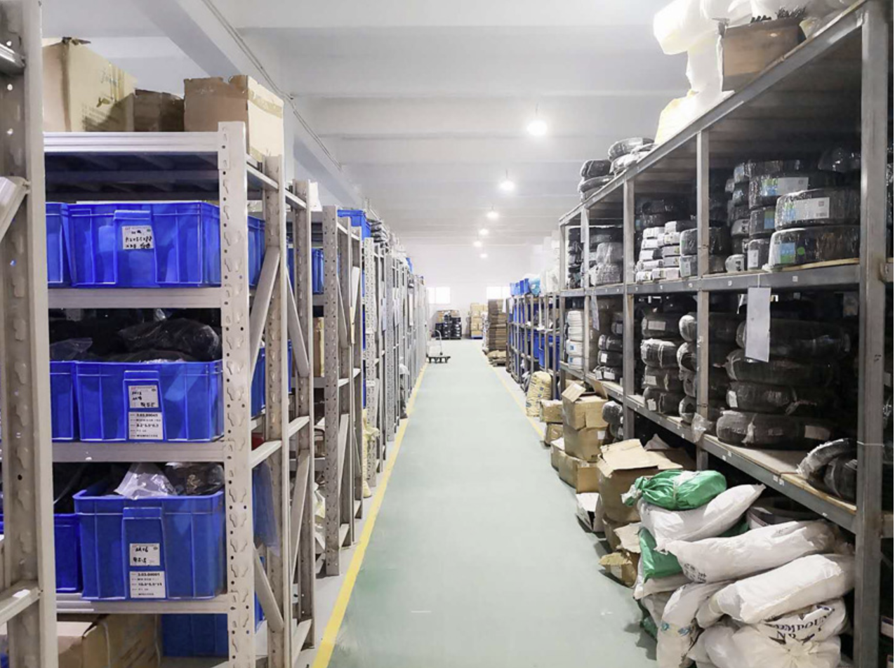 利路通连接器智能仓储系统 - 全球供应链管理